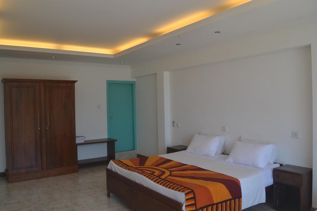 Villa Jayananda Dikwella Bagian luar foto