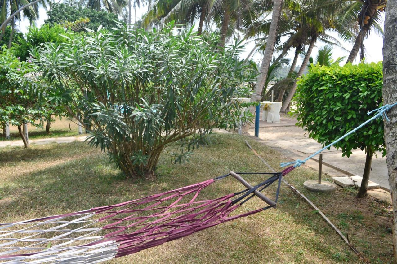 Villa Jayananda Dikwella Bagian luar foto