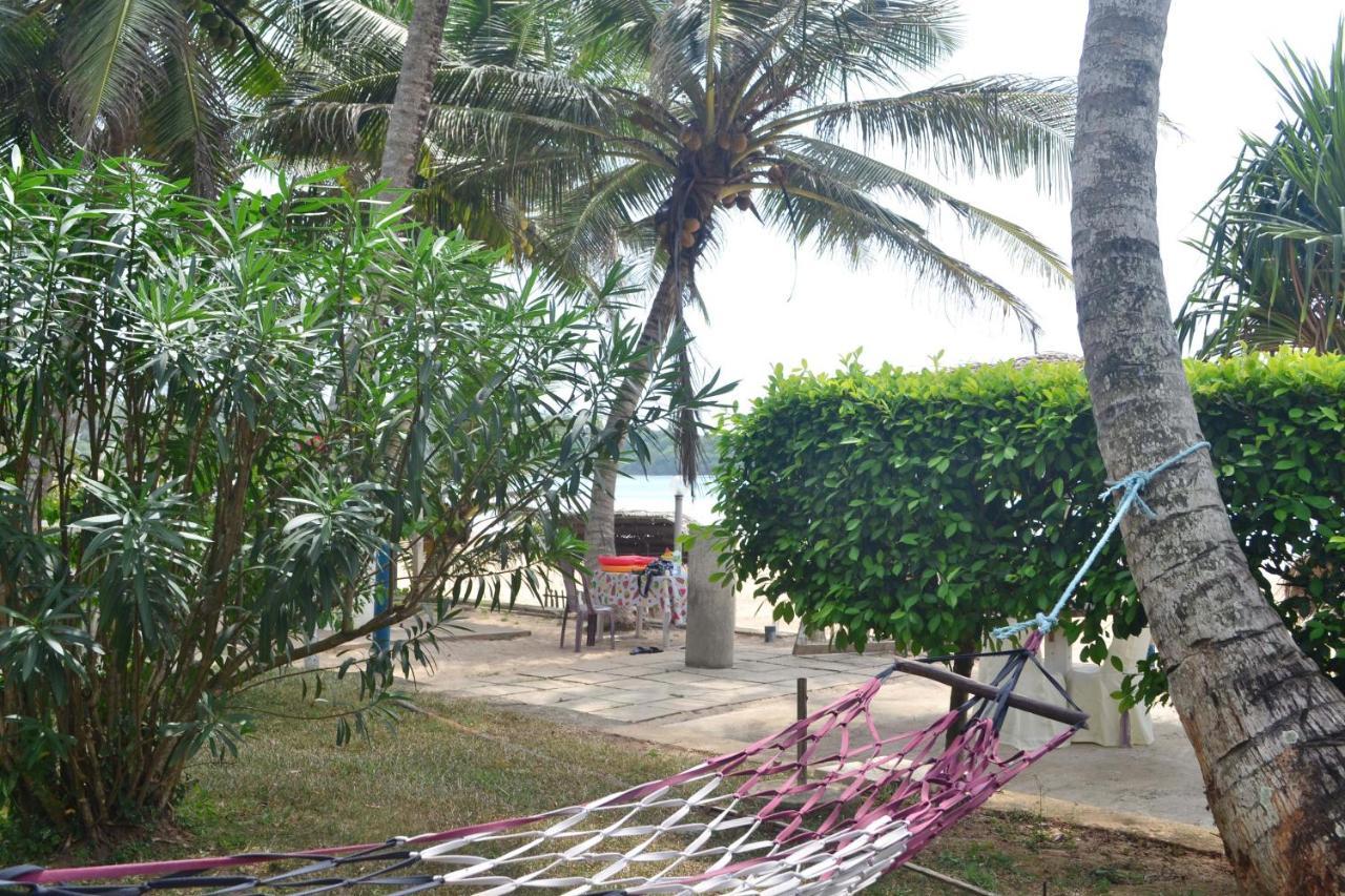 Villa Jayananda Dikwella Bagian luar foto